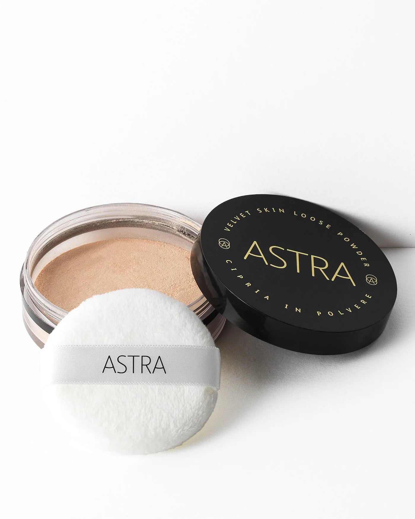 Astra Velvet Skin Loose Powder – Cipria in Polvere per un Finish Perfetto