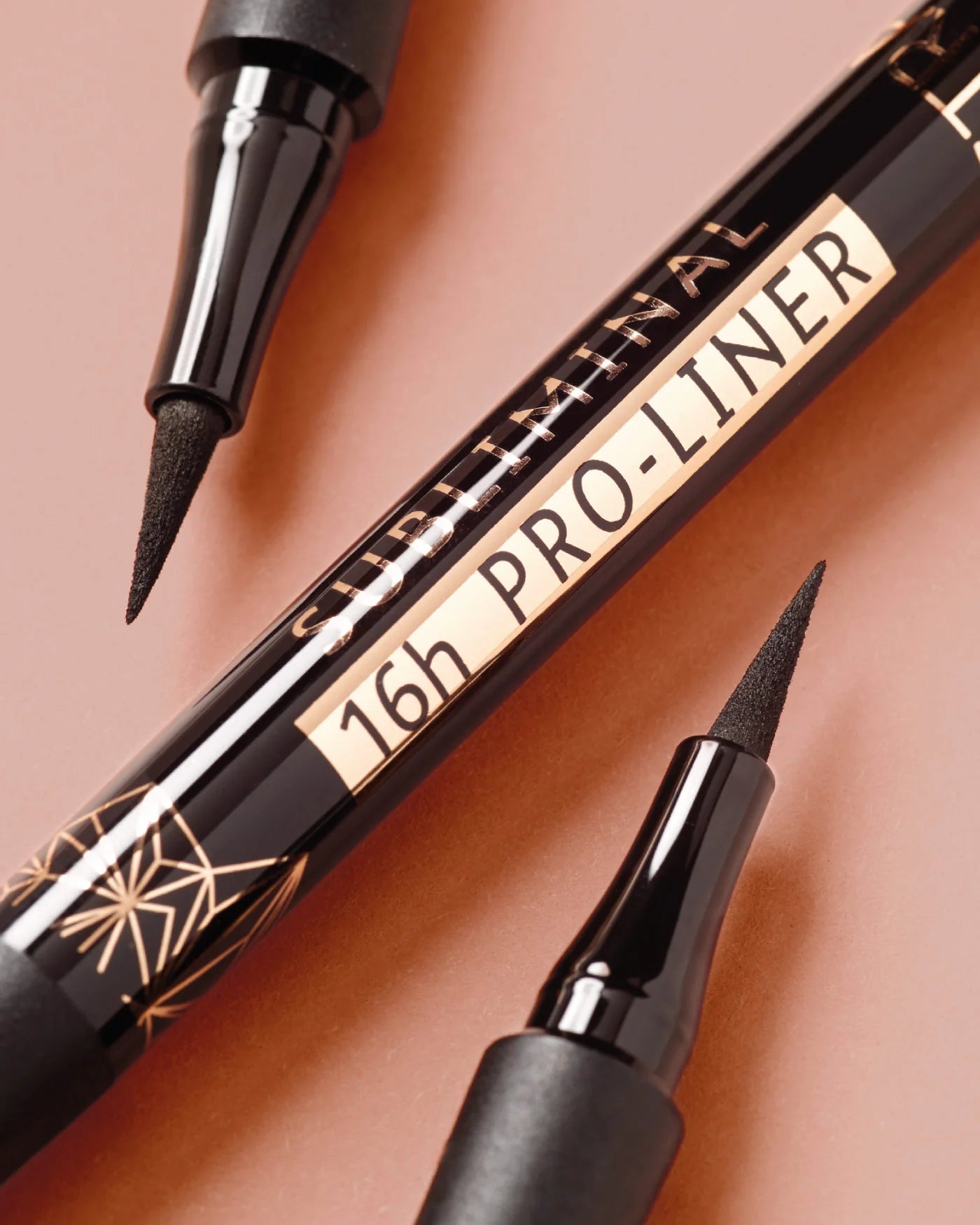 Astra Subliminal 16H Pro-Liner – Eyeliner Ultra Preciso & Long-Lasting