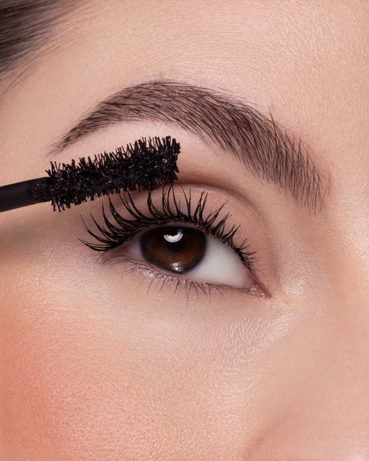 Astra #INSTAVOLUME Mascara – Volume Istantaneo, Sguardo Social-Ready!
