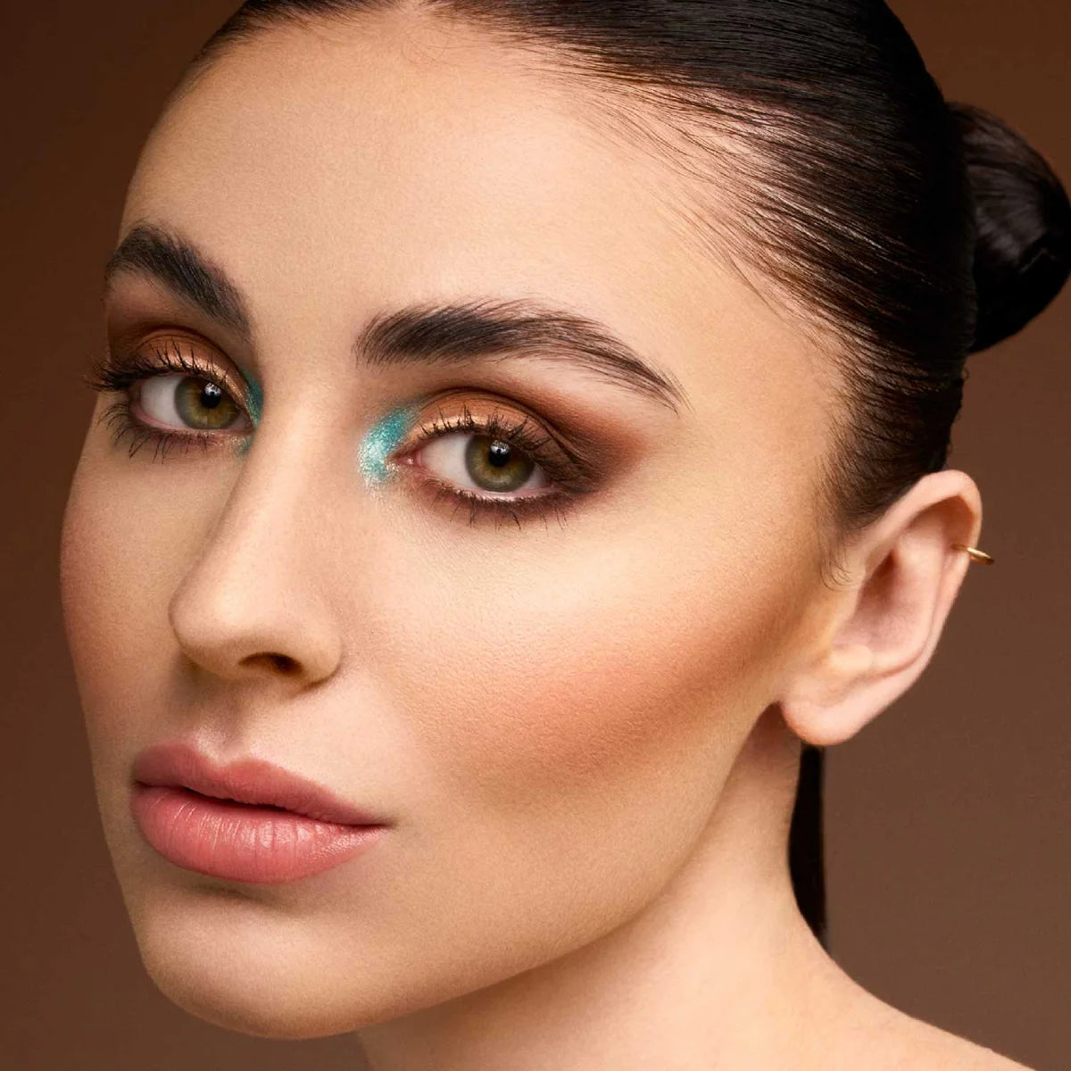 ✨ Astra Private Dream Face Palette – 02 Posh