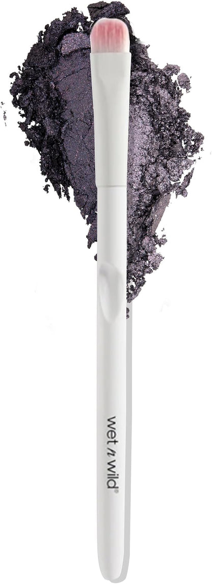 🌟 Wet n Wild – Pennello Flat per Polveri