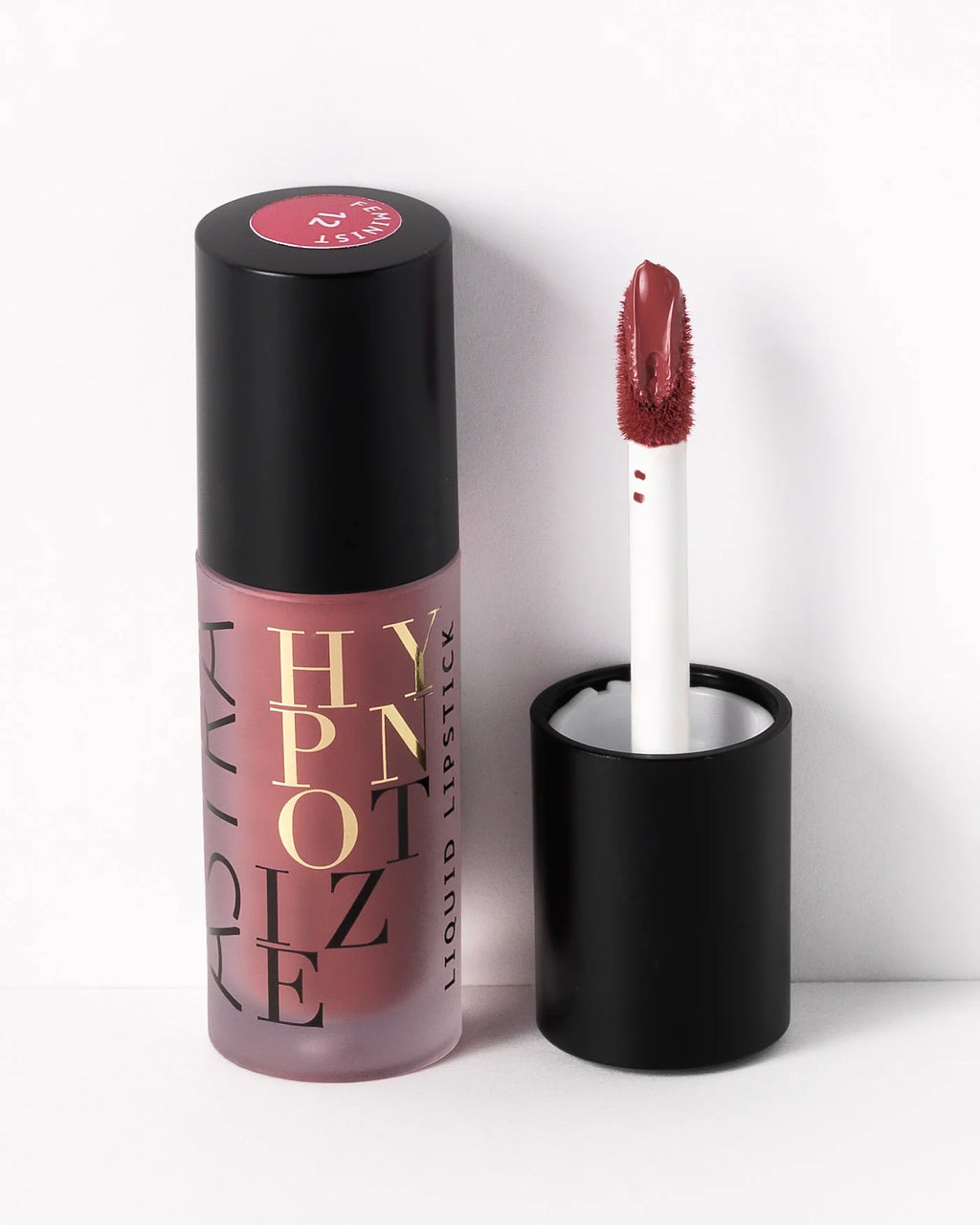 Astra Hypnotize Liquid Lipstick – Il Fascino Ipersaturo sulle Tue Labbra 💄