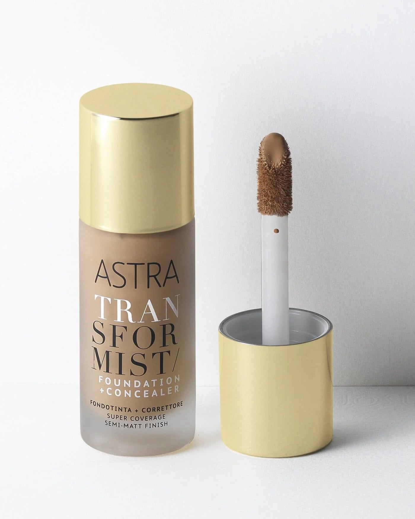Astra Transformist Foundation & Concealer – Pelle Perfetta per 16 Ore!