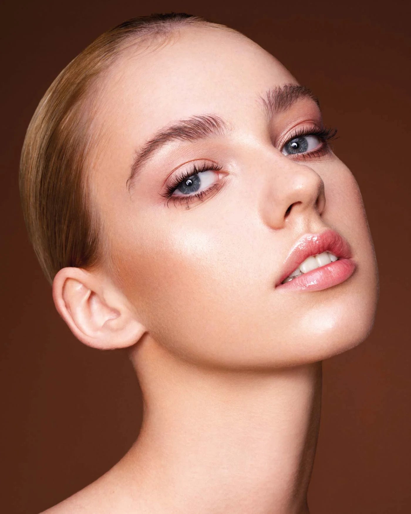 Astra Long Stay Concealer – Correttore Lunga Tenuta con SPF 15