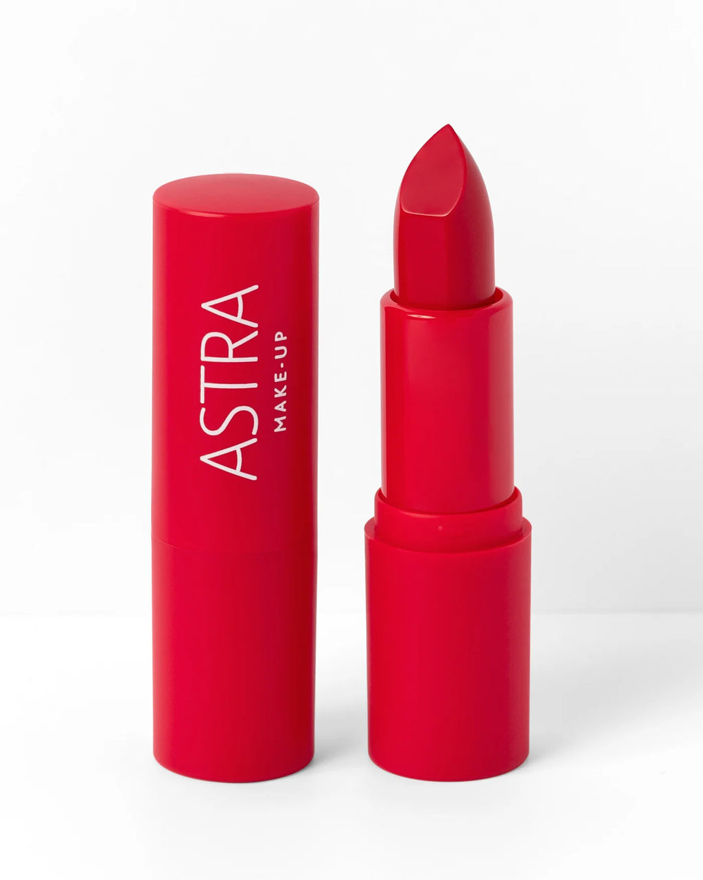 Astra Make-Up Rossetto Cremoso – Eleganza e Comfort per le Tue Labbra 💄✨