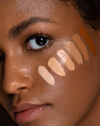 Astra Compact Foundation Balm – Pelle Perfetta in un Solo Gesto!